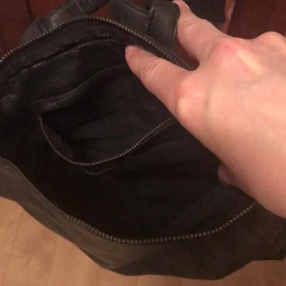 Black leather Backpack - Picture 7 of 12